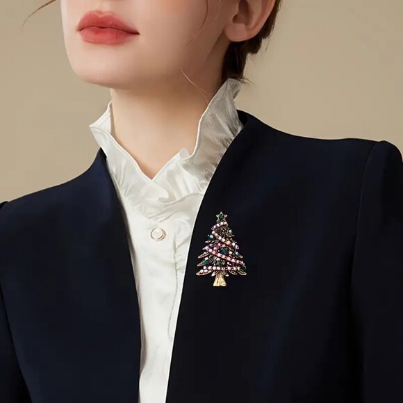 Vintage Vibe Luxury Rhinestone Vibrant Christmas Tree Brooch Pin Gift 🎁🎄❣️ - Picture 4 of 5